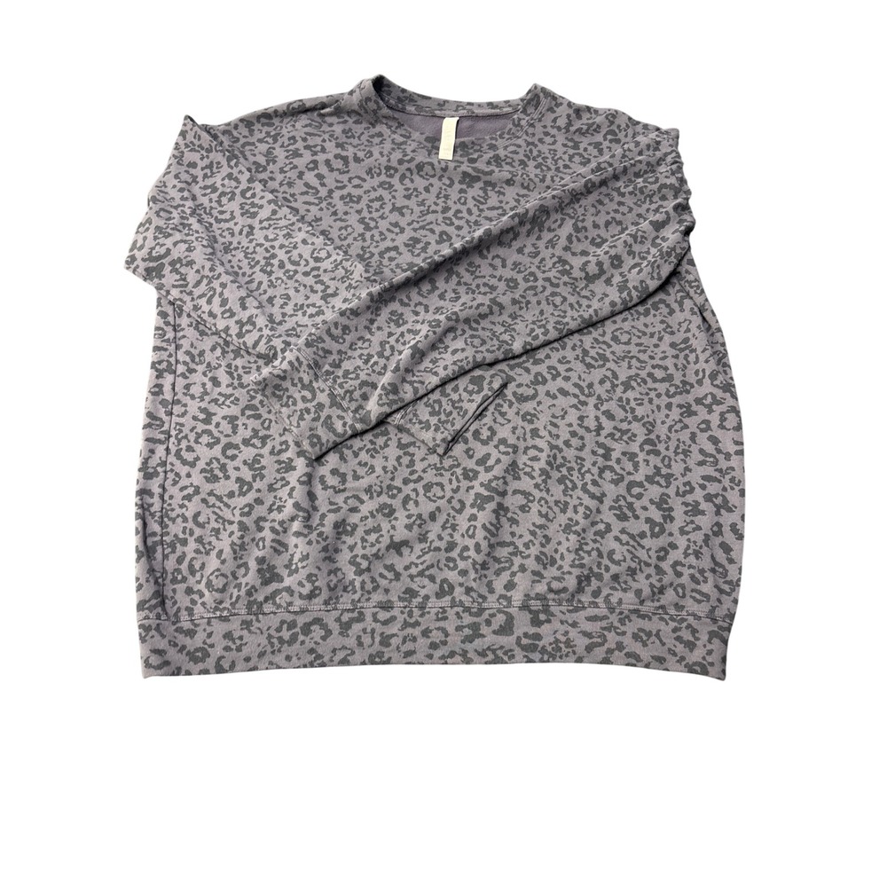 Athleta Coaster Luxe Sweatshirt M Gray Leopard Print Pullover Crew Neck Relaxed